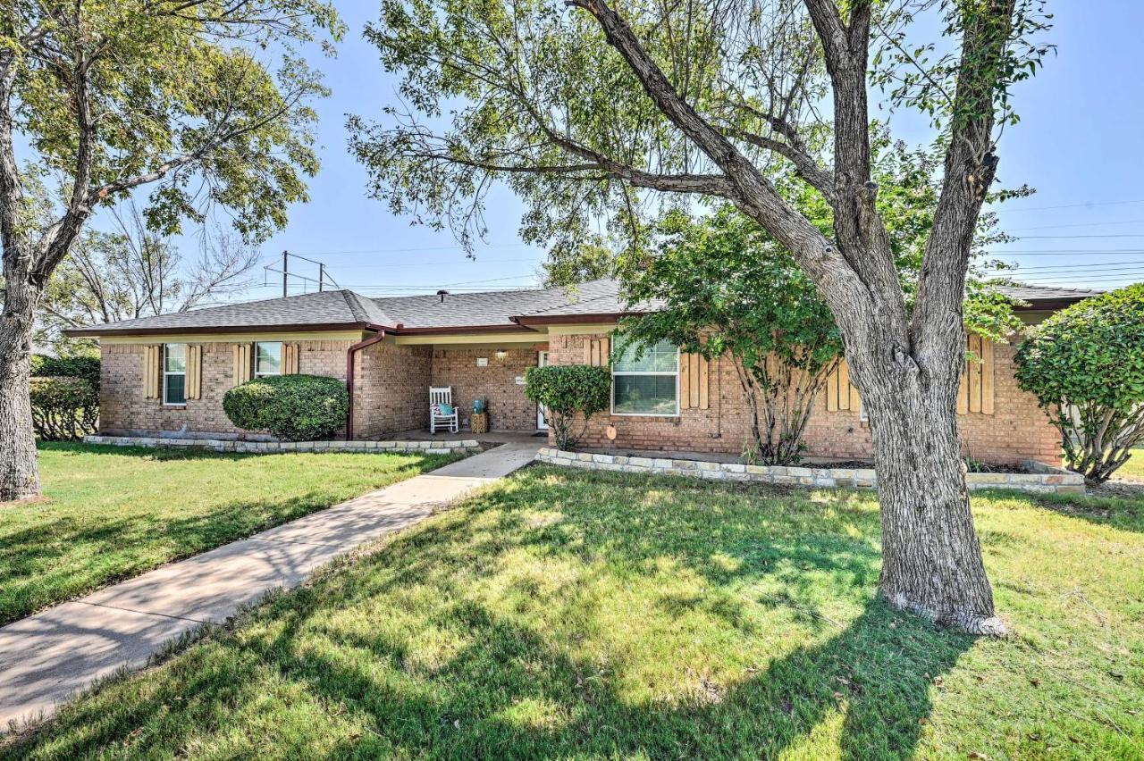 Abilene Home With Bbq And Pvt Yard, 1 Mi To Acu! מראה חיצוני תמונה